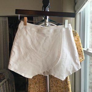 Victoria + Sophia White Skort